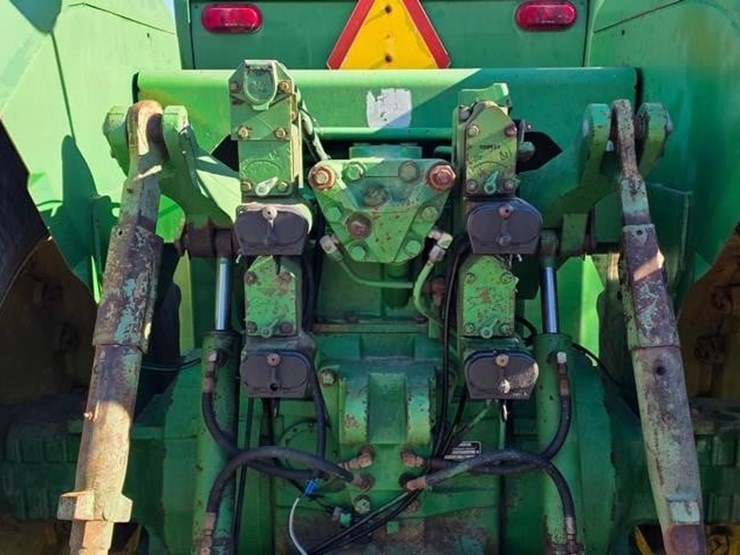 john-deere-8850-image-27