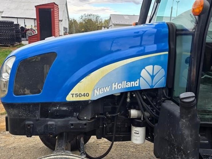 new-holland-t5040-image-33