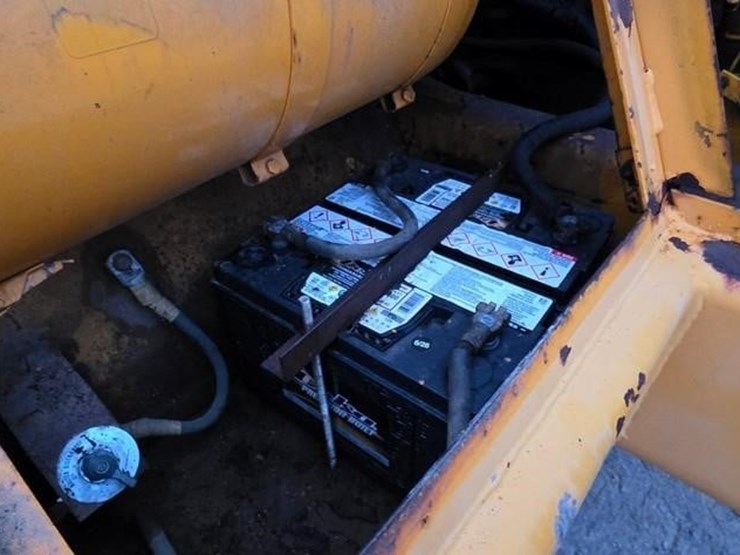 1984-deere-762a-image-52
