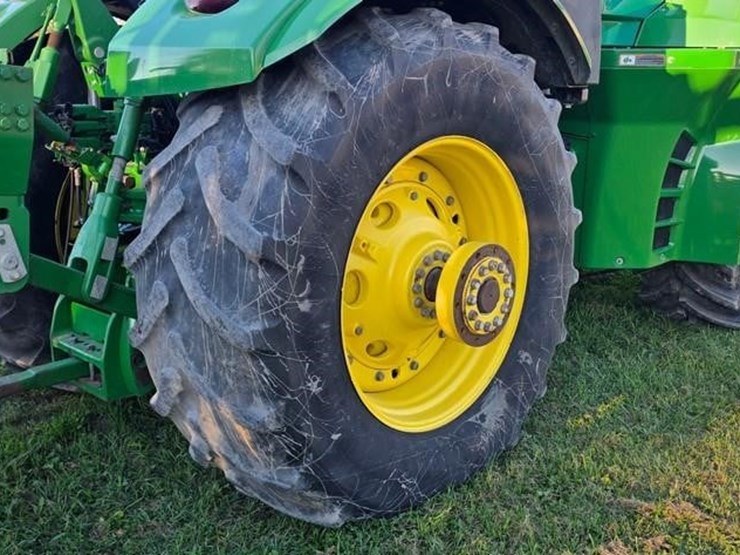2019-john-deere-9520r-image-24
