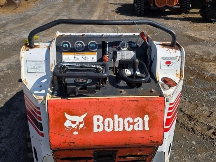 2014-bobcat-mt55-image-16
