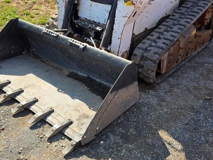2016-bobcat-t650-image-34