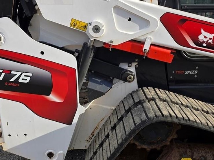 2021-bobcat-t76-image-16