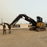 2013 CATERPILLAR 568