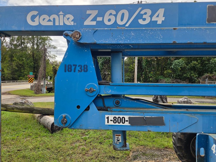 #10-•-genie-lift-boom-4x4-/-3952-hours-/-model:-z60/34-image-12