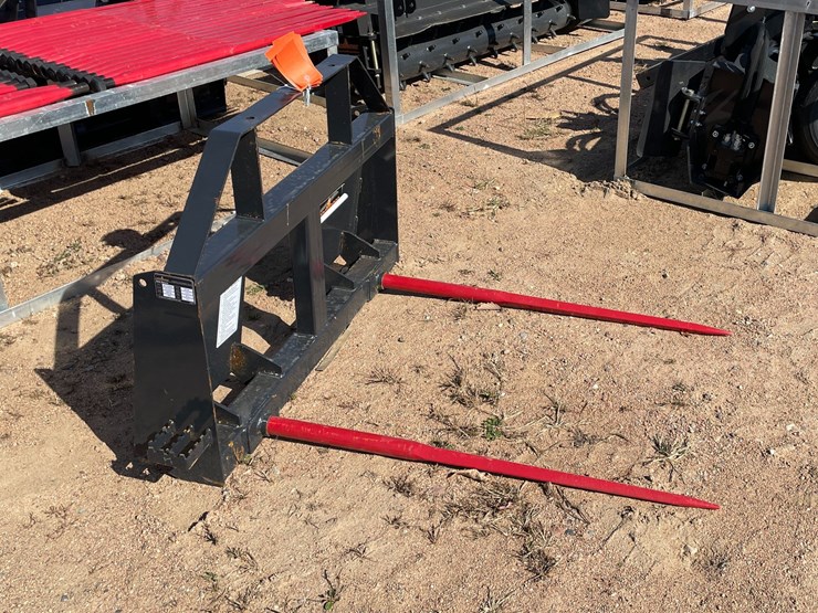 #4099-•-landhonor-bale-spear-frame-attachment-image-9