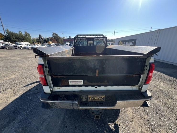 2015-gmc-sierra-2500-image-5