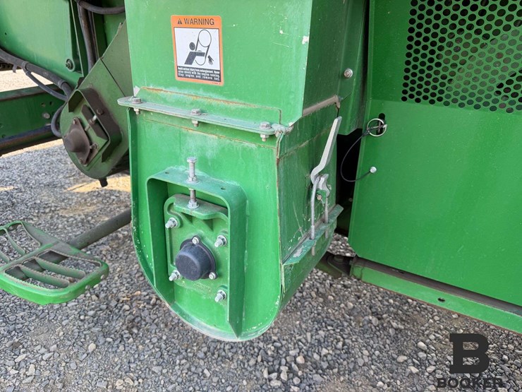 2012-john-deere-s670-combine-image-80