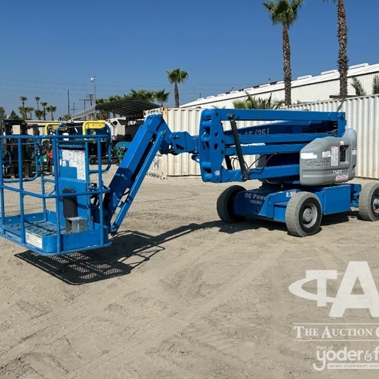 2018 Genie Z45/25J