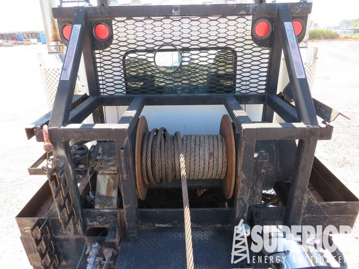 2008-kenworth-w900-t/a-winch-tractor-w/pusher-axle-&-day-cab-image-5