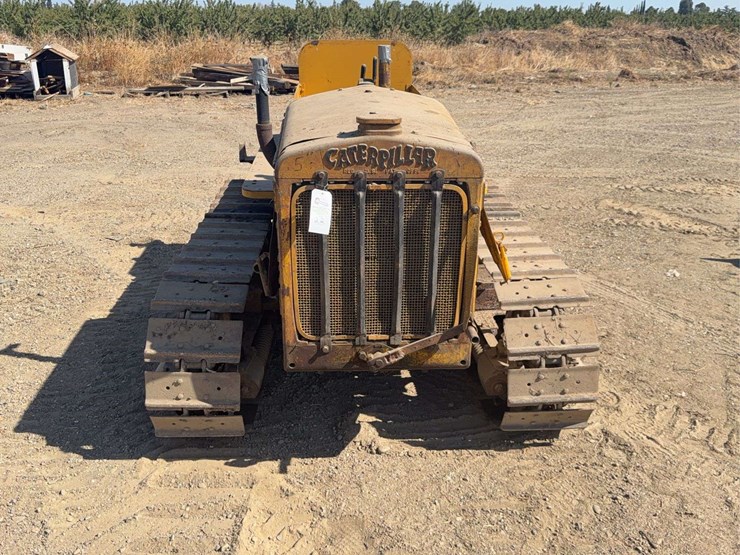 caterpillar-10-image-8