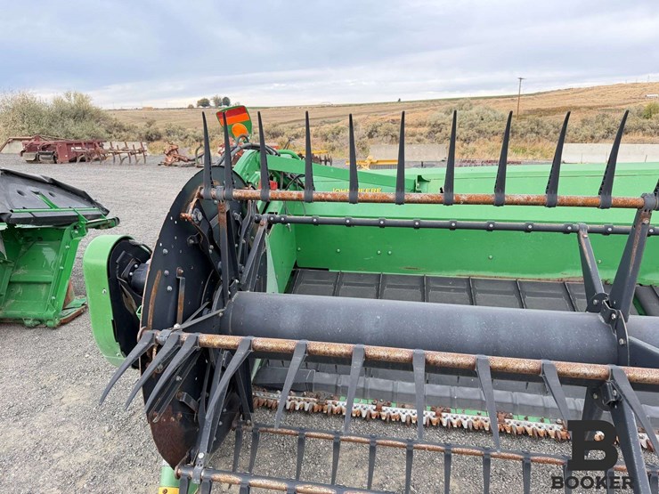 2017-john-deere-635fd-draper-header-image-9