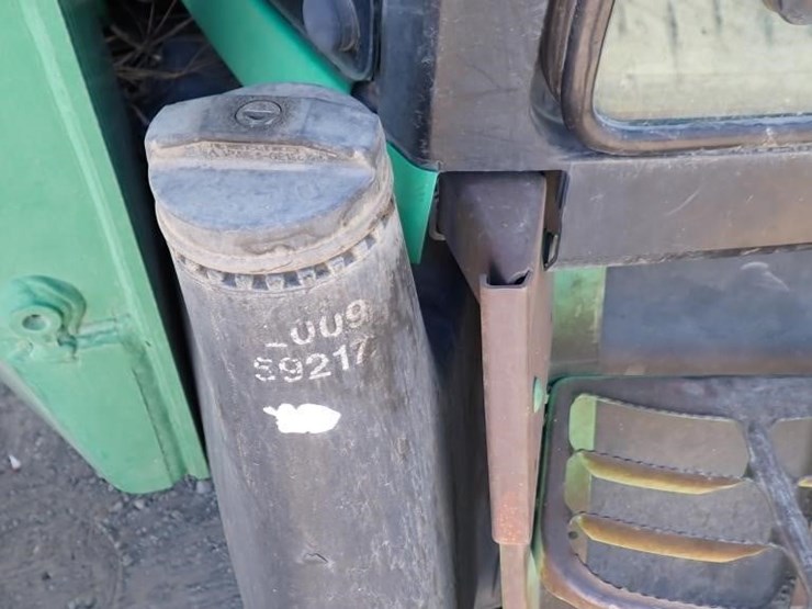 john-deere-6420-image-17