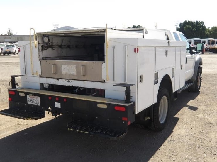 2011-ford-f450-image-3