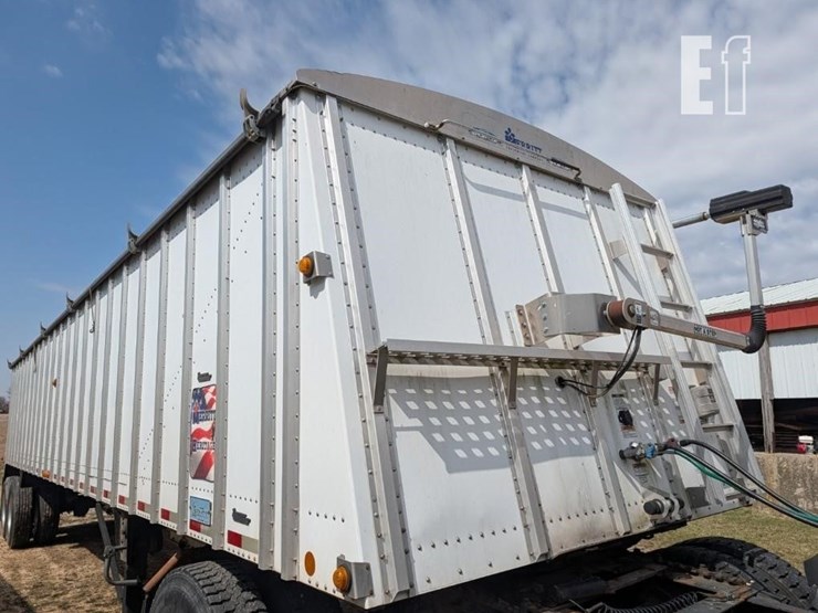 2015-merritt-grain-hopper-image-9