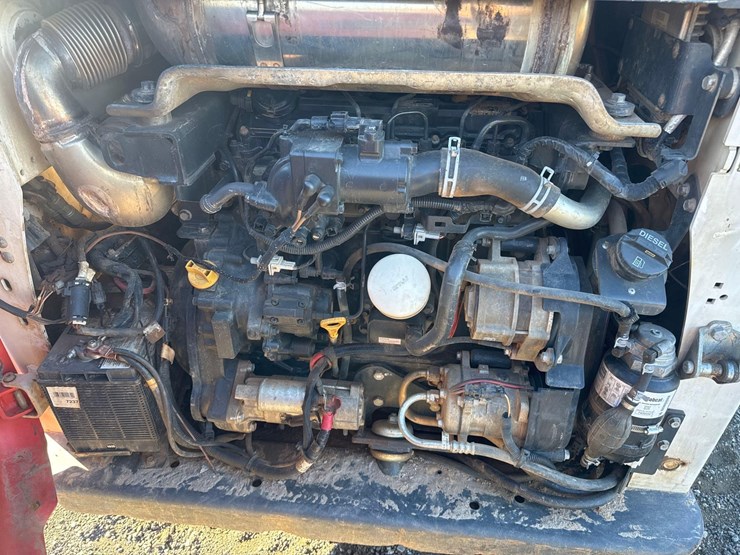 2018-bobcat-t770-image-20