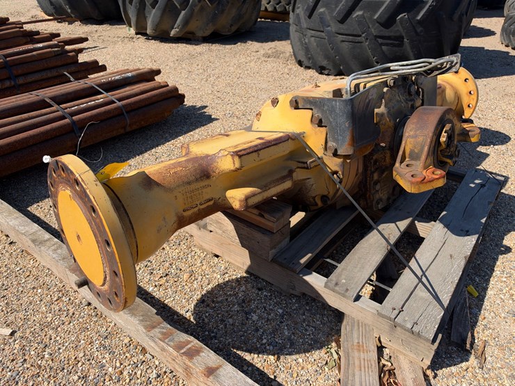 #41537-•-rear-end-for-heavy-duty-equipment-image-1