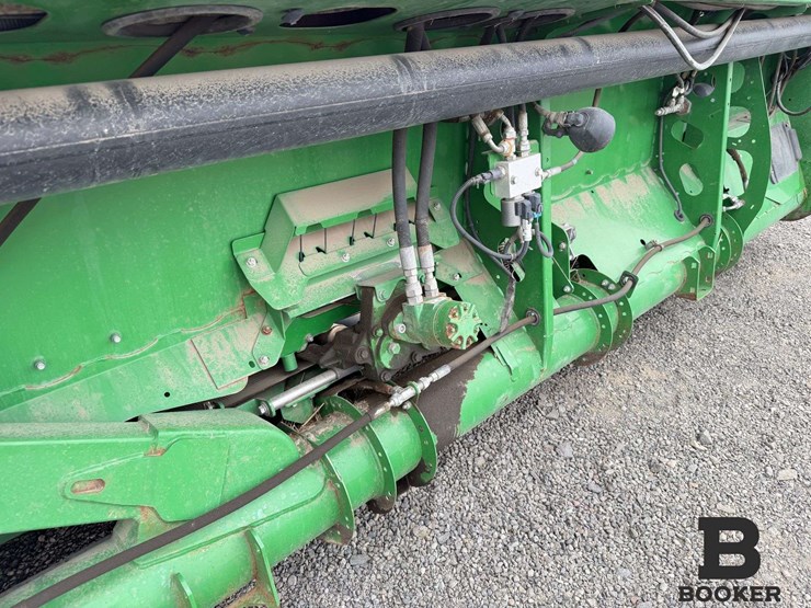 2017-john-deere-635fd-draper-header-image-32