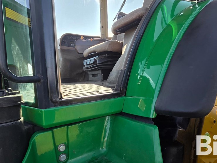 2007-john-deere-8130-mfwd-tractor-image-17