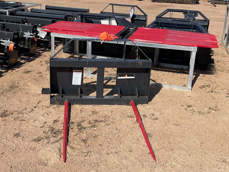 #4106-•-landhonor-bale-spear-frame-attachment-image-11