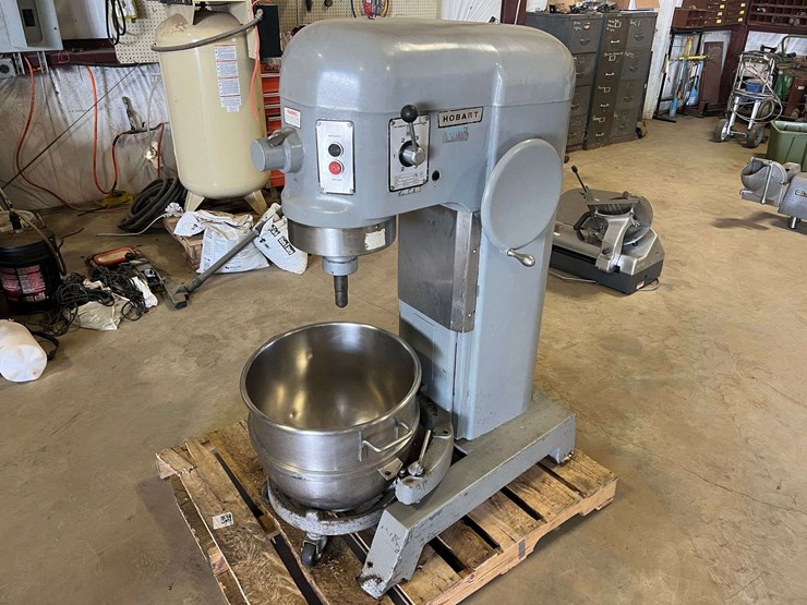 hobart-h-600-commercial-floor-mixer-image-1
