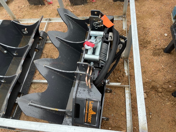 #4126-•-landhonor-15,000-lb.-hydraulic-winch-attachment-image-8