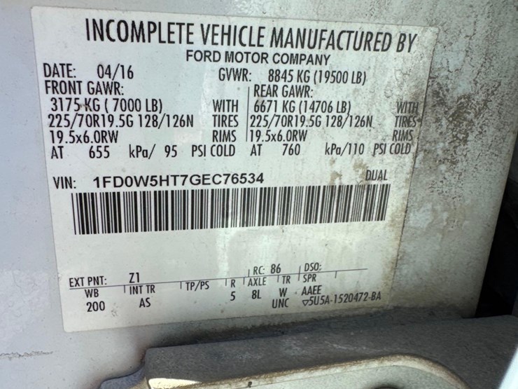 2016-ford-f550-image-10