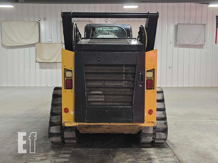 2022-caterpillar-299d3-image-8