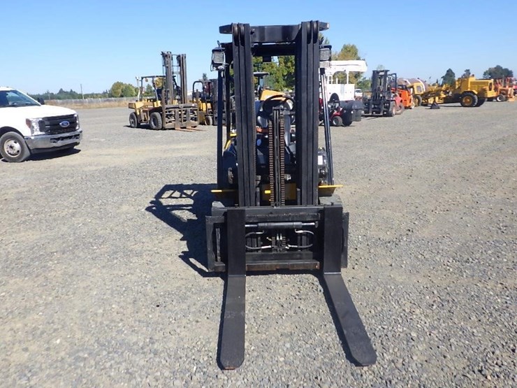 2023-hyundai-30l-9a-forklift-image-8