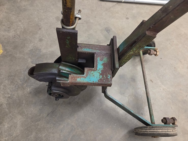 #95-•-greenlee-1800-pipe-bender-image-1