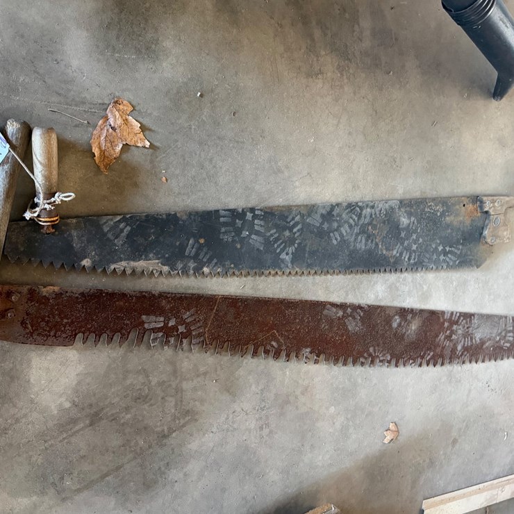 #8322 • Hand Saws