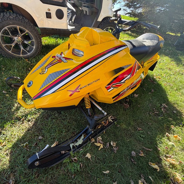 #8397 • 2007 Ski-Doo Mini Z 120 Snowmobile