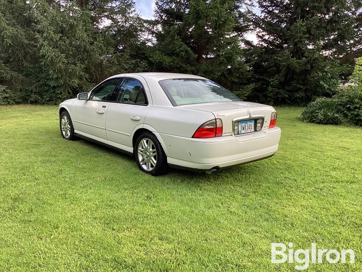 2005-lincoln-ls-4-door-sedan-image-7