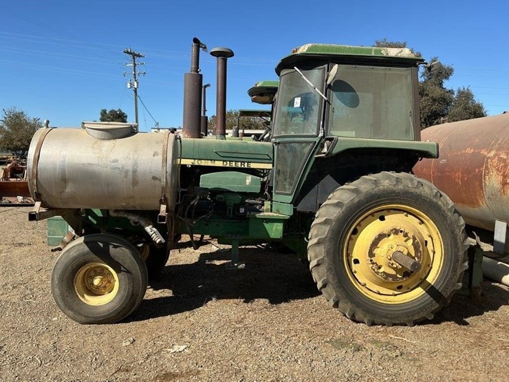john-deere-4640-tractor,-powershift-image-2
