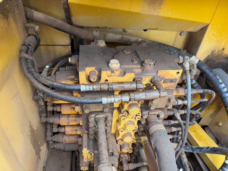 #4089-•-2014-komatsu-pc210-lc-excavator-image-53