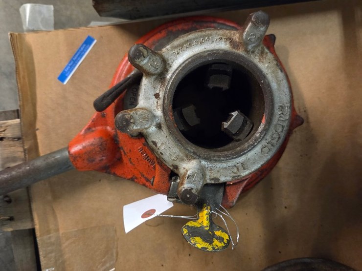 #62-•-rigid-pipe-threader-image-1