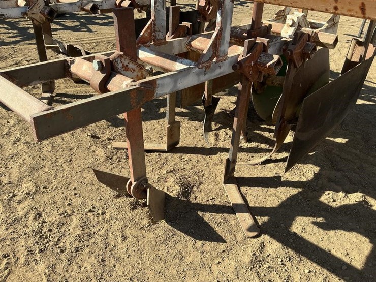 johnson-3-pt-3-row-60"-cultivator-image-11
