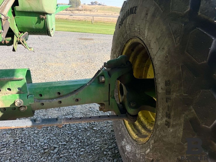 2012-john-deere-s670-combine-image-48