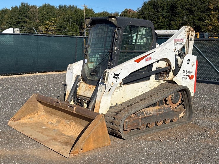 2018-bobcat-t770-image-1