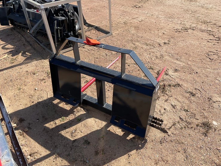 #4103-•-landhonor-skid-steer-bale-spear-attachment-image-5
