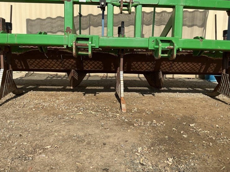 andros/custom-3-pt-3-row-60"-drip-tape-injector-image-11