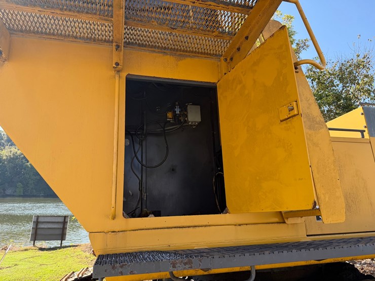 #4098-•-2015-john-deere-870g-lc-excavator-image-64