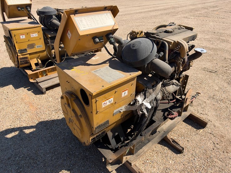 #46907-•-2003-caterpillar-epg-ltd-model-3054t-image-1