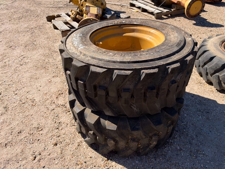 #41609-•-(2)-caterpillar-equipment-tires-image-1