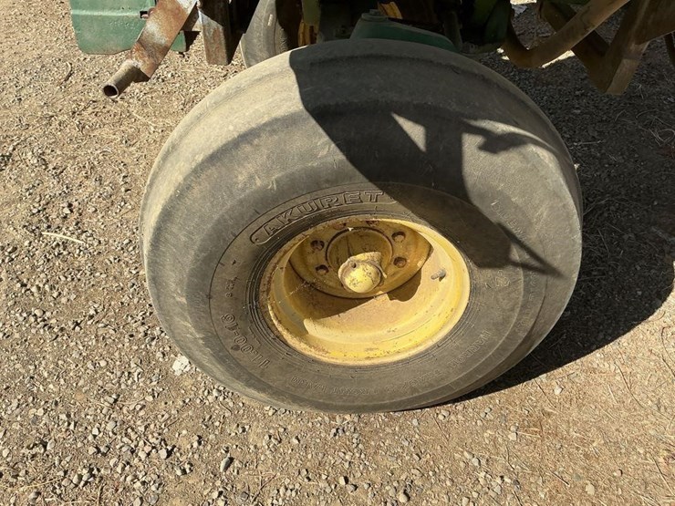 john-deere-4640-tractor,-powershift-image-19