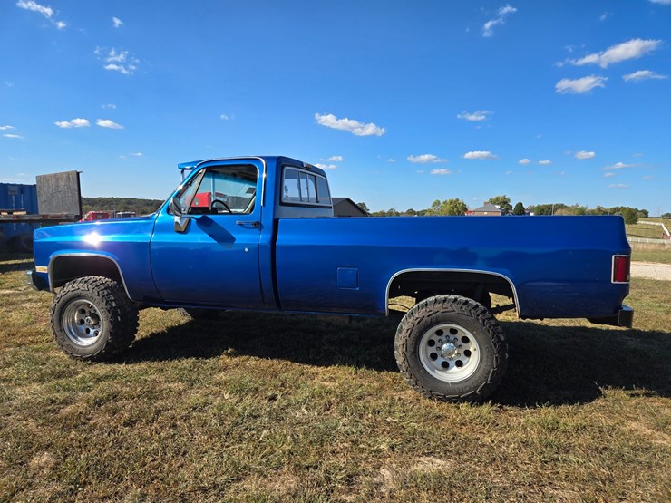 #25276-•-1986-gmc-k2500-pickup-truck-image-7
