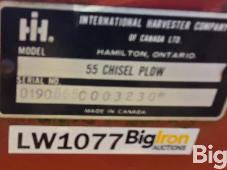 international-55-chisel-plow-image-18