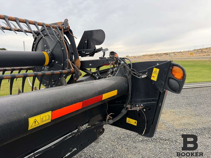 2019-macdon-fd135-draper-header-image-51