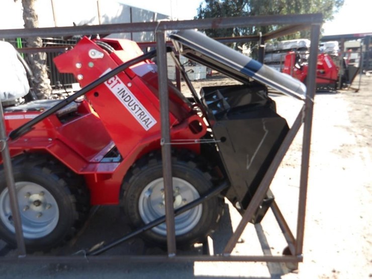 2026-agt-sda-140w-wheel-loader-image-6