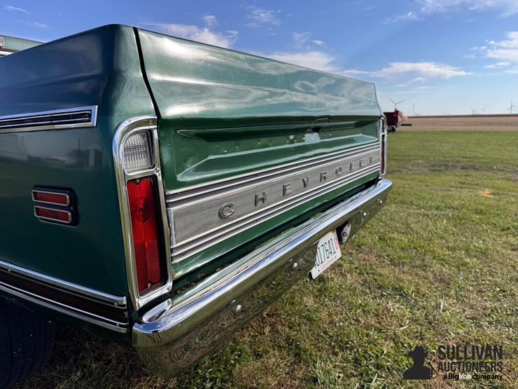 1972-chevrolet-c10-pickup-truck-image-14